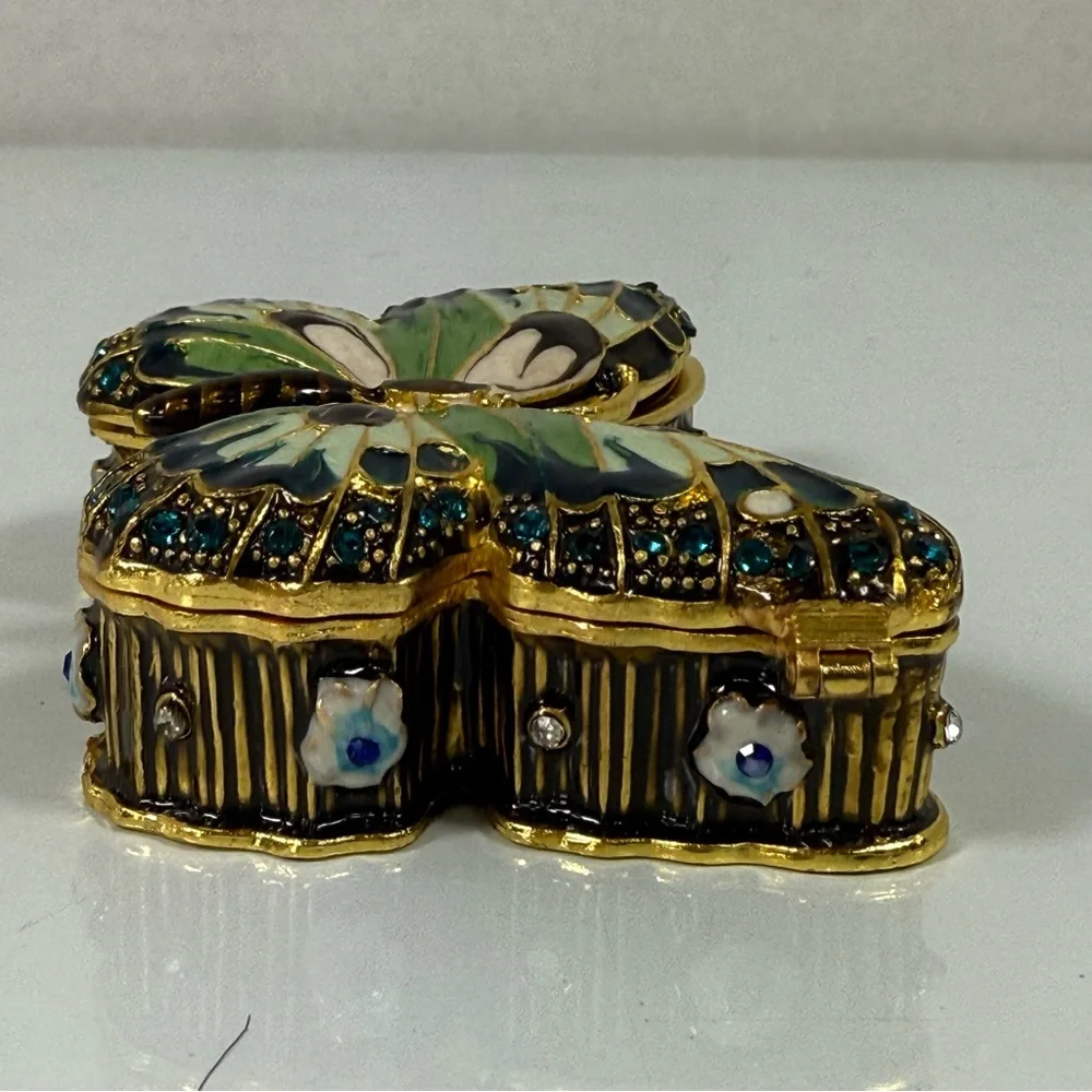 Gold-Tone Butterfly Enamel Magnet Hinged Trinket Box in‎ Green and Teal